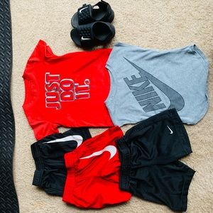 Nike boys 3T / shoes size 9C.